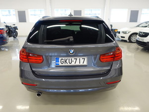 BMW 320 TwinPower Turbo A Limited xDrive Edition F31 Touring, vm. 2013, 220 tkm (5 / 26)