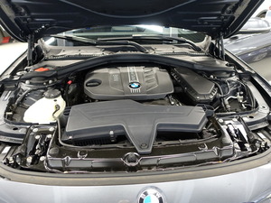 BMW 320 TwinPower Turbo A Limited xDrive Edition F31 Touring, vm. 2013, 220 tkm (8 / 26)