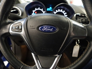 Ford Fiesta 1,0 80hv Start/Stop M5 Titanium 5-ovinen, vm. 2017, 121 tkm (14 / 18)