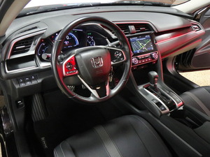 Honda Civic Sedan Elegance AT, vm. 2019, 33 tkm (7 / 26)